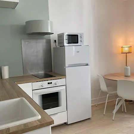 Charming Love Nest Near The Bastille Apartment Paris